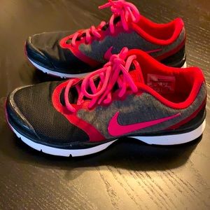 Nike training athlete shoes women’s 6.5